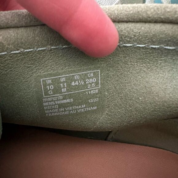 Clark Originals Men’s Wallabee Mint Green Suede Leather  Lace Up Square Toe Ankl - Picture 11 of 15